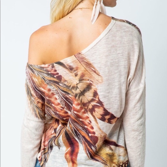 🔥Last One🔥! Off Shoulder Top w/Feathers - Picture 3 of 8